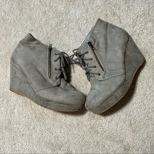 Shoe Dazzle Booties
